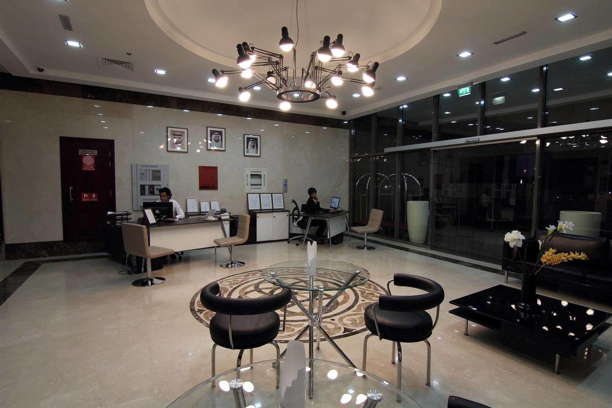 Home To Home Apartments Dubai Buitenkant foto